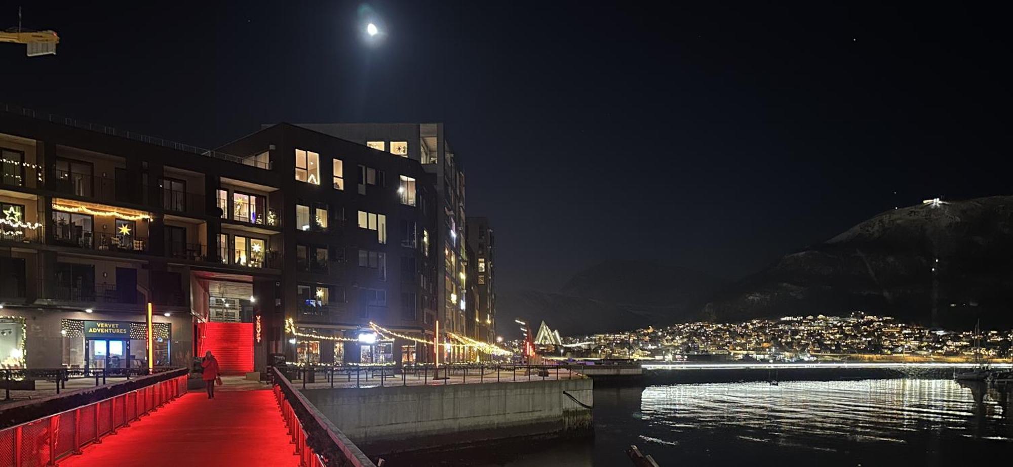 Thenorthernexplorer Penthouse トロムソ エクステリア 写真